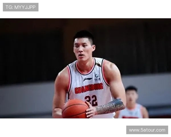 试训多支球队没人要!广东宏远旧将离开CBA,曾是顶级三分射手